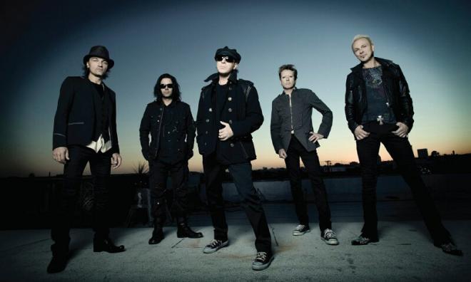Οι Scorpions ήταν ανέκαθεν και παραμένουν ένα από τα πιο αγαπημένα συγκροτήματα των Ελλήνων ροκερς και μη, ενώ οι ζωντανές εμφανίσεις τους στην Αθήνα σχεδόν ανά χρόνο είναι πάντα εντυπωσιακές.