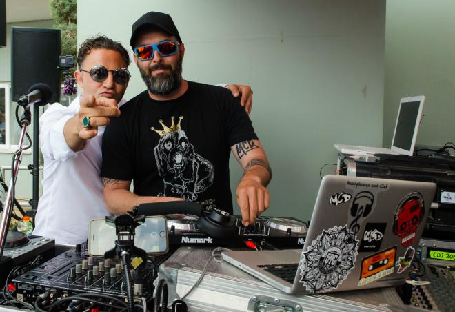 DJ Νίκος Ζώης & DJ MCD DJ Νίκος Ζώης & DJ MCD