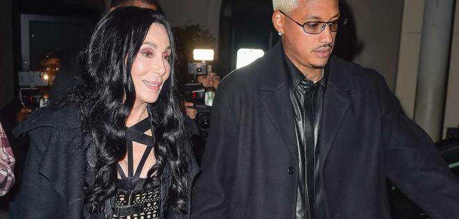 Cher: Ο σύντροφός της την οδήγησε να επιστρέψει στο στούντιο