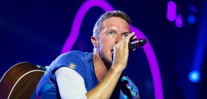 Mια νέα κυκλοφορία και βιογραφική ταινία για τους Coldplay