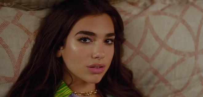 Dua Lipa: Ξεπέρασε 3 δις προβολές το "New Rules"