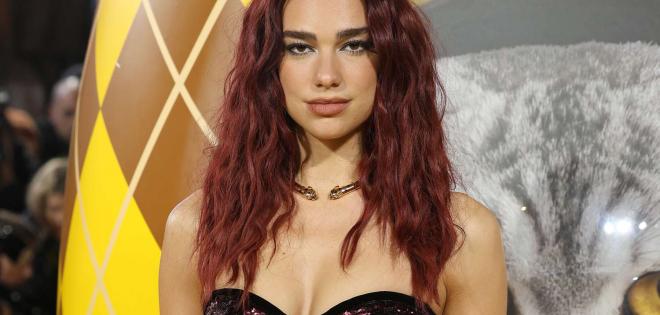 Dua Lipa: Το ποτό που προτιμά και έχει διχάσει το ίντερνετ