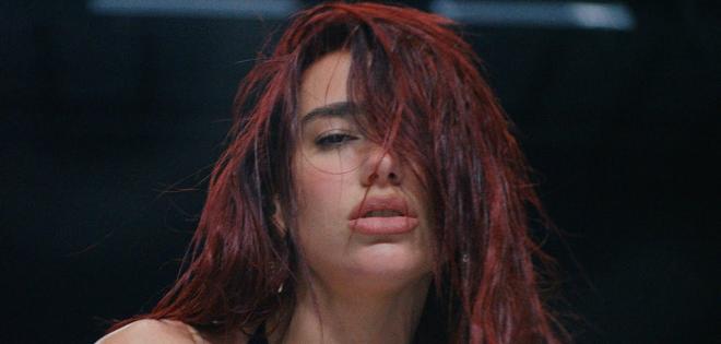 Dua Lipa: Δείτε το βίντεο του νέου single «Houdini»