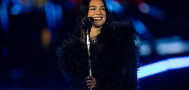 DUA LIPA: 40 Δισεκατομμύρια streams!