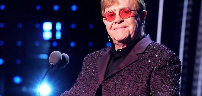 Elton John: Έχασε την όραση στο δεξί του μάτι ύστερα από μόλυνση