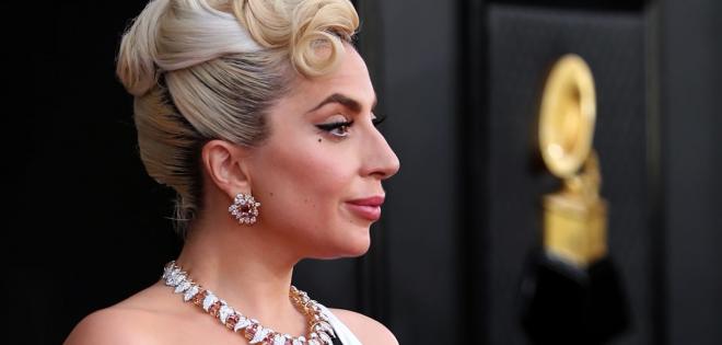 Lady Gaga: Σπάνια εμφάνιση με τον σύντροφό της στο Las Vegas