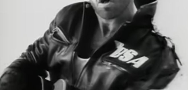 George Michael: Σε δημοπρασία η κιθάρα από το βιντεοκλίπ του "Faith" 