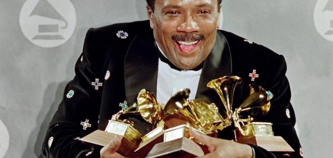 Grammy 2025: Κουίνσι Τζόουνς, Μπιγιονσέ και ένα Λος Άντζελες που ακόμη φλέγεται