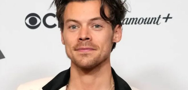 Ο Harry Styles σε διπλό ρόλο στο «Saturday Night Live»