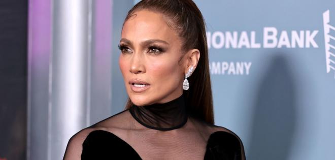Jennifer Lopez: Πήγε βόλτα τους... κοιλιακούς της στο St. Barts της Καραϊβικής