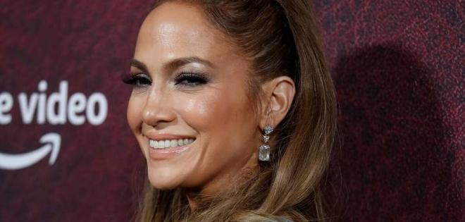 Jennifer Lopez: «Οι γυναίκες γίνονται πιο σέξι όσο μεγαλώνουν»