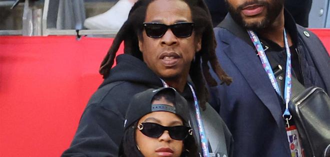 Jay-Z: Αποκαλύπτει πώς πήρε το όνομά της η Blue Ivy