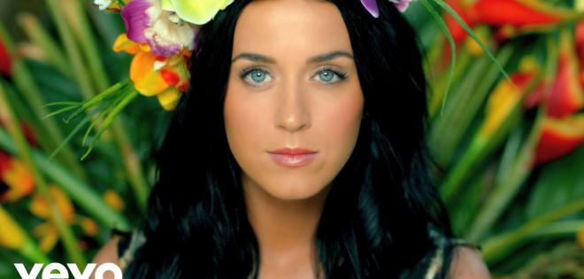 Katy Perry: Το ιστορικό ρεκόρ στο YouTube με το "Roar"