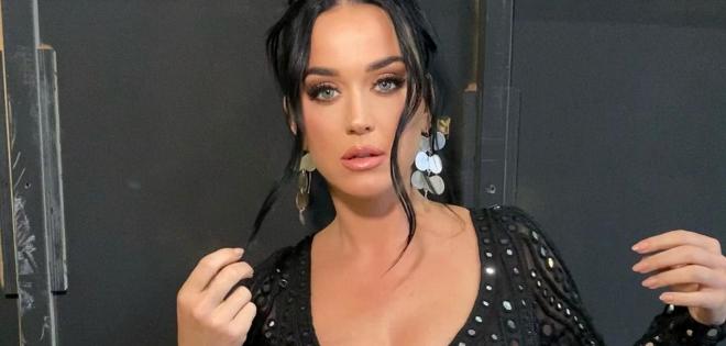 Katy Perry: Τι ευχήθηκε σβήνοντας τα 39 της κεράκια