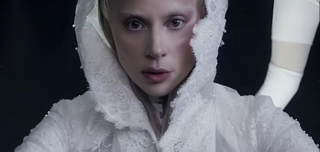 Lady Gaga: 600.000.000 streams για το Abracadabra