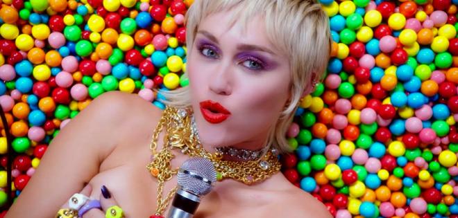 To έβδομο άλμπουμ της Miley Cyrus είναι αρκετά δυσεύρετο