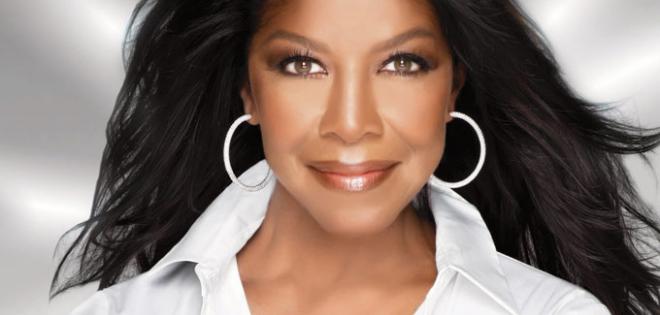 Έφυγε από τη ζωή η Natalie Cole.