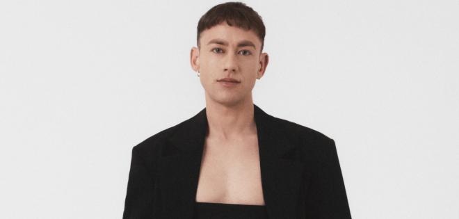 Olly Alexander: Το ρίσκο συμμετοχής στη Eurovision με το U.K.