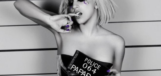 Lady Gaga: Το Paparazzi ξεπερνά τις 1 δισεκατομμύριο αναπαραγωγές στο Spotify.