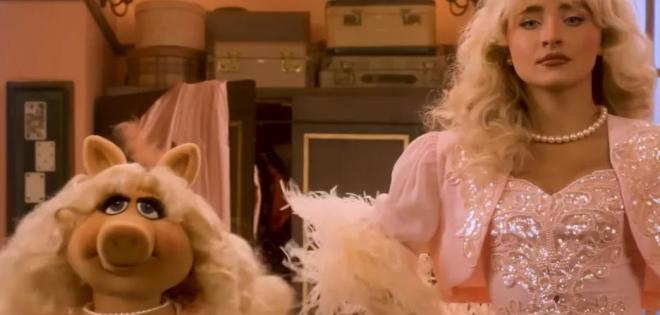 Η Miss Piggy απαντά στο ερώτημα αν η ίδια και η Sabrina Carpenter «συμφιλιώθηκαν» 