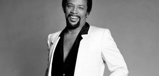 Ο Quincy Jones κατακτά την πρώτη θέση στα charts του Billboard χάρη στο «Thriller» του Michael Jackson