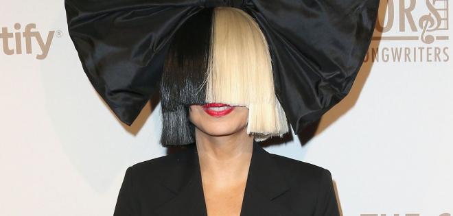 Sia: Επιστρέφει με το νέο album "Reasonable Woman"