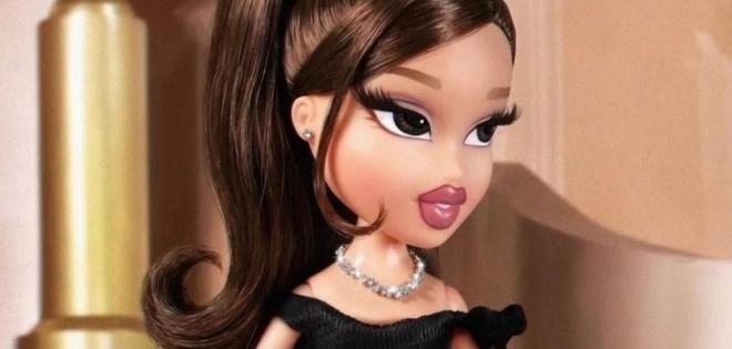 H Bratz αναπαράγει το λουκ της Ariana Grande στα Golden Globes