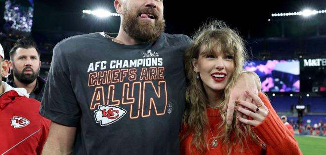 Taylor Swift - Travis Kelce: Από τη Σιγκαπούρη στο πάρτι της Madonna μετά τα Oscars