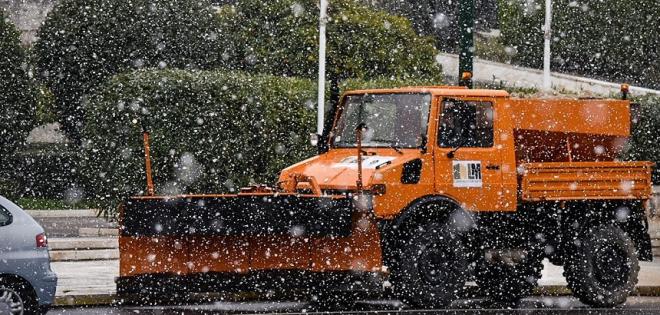 Δήμος Αθηναίων: Αποζημιώσεις στους ιδιοκτήτες οχημάτων που υπέστησαν ζημιές από πτώσεις δέντρων