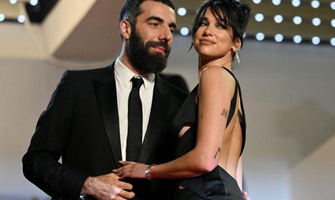 Dua Lipa: Τίτλοι τέλους στη σχέση της με τον Romain Gavras