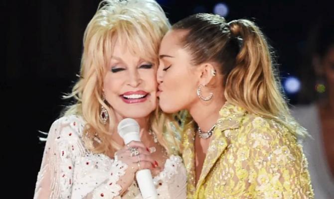 Η Dolly Parton ηχογραφεί single με τη Miley Cyrus και την Queen Latifah για  φιλανθρωπικό σκοπό
