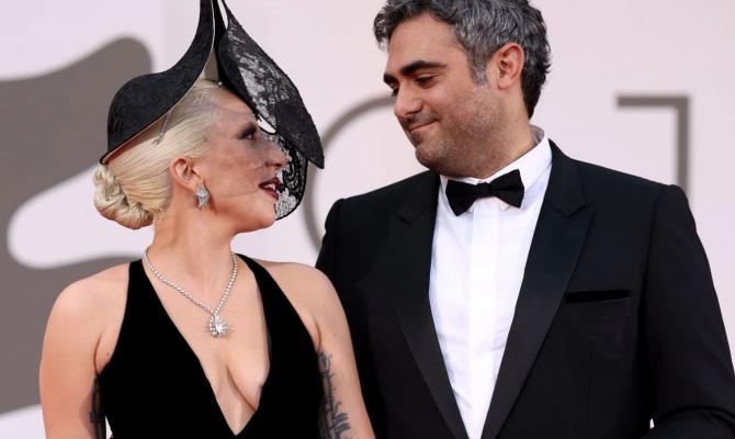 Lady Gaga: «Θέλω να γίνω μητέρα, ελπίζω αυτός να είναι ο επόμενος ρόλος μου»