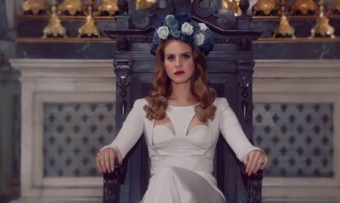 Το Born to Die της Lana Del Rey ξεπερνά το 21 της Adele 