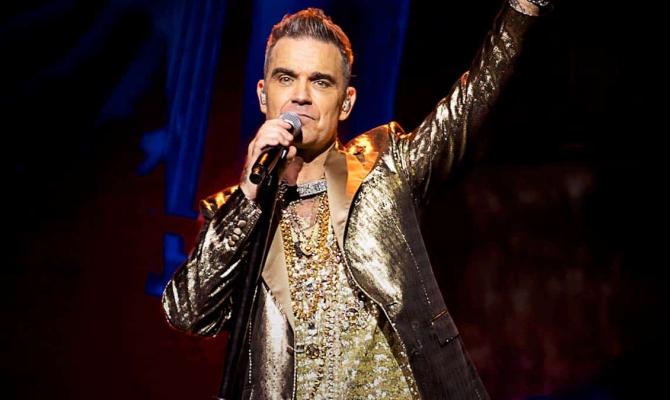 Ο Robbie Williams έγινε ο νέος μουσικός πρεσβευτής της Fifa