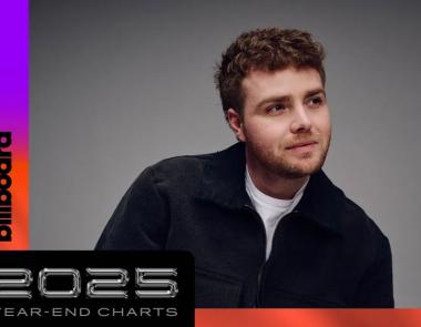 Ο Alex Warren είναι ο κορυφαίος νέος καλλιτέχνης του 2025 σύμφωνα με το Billboard