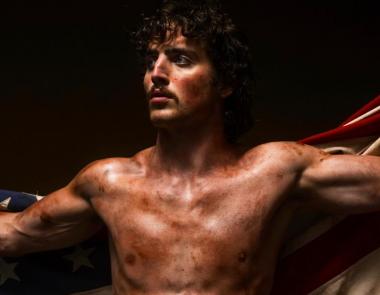 Ο Benson Boone ανακοίνωσε το νέο του άλμπουμ με τίτλο “American Heart”