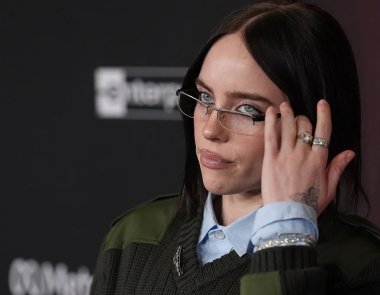 Πρωταγωνίστρια για πρώτη φορά στο σινεμά η Billie Eilish με την υπογραφή της Sarah Polley 