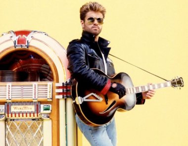 Πωλήθηκε σε δημοπρασία η κιθάρα του George Michael από το «Faith»