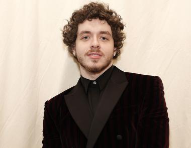 Jack Harlow: Παραμένει Νο.1 στο Ηνωμένο Βασίλειο
