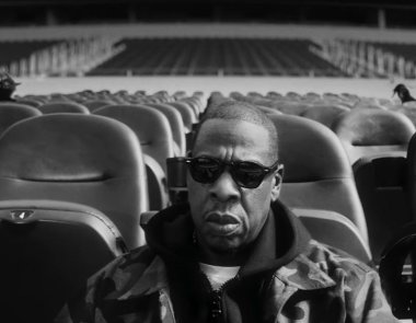 Super Bowl: Μετά τον Bad Bunny, ο Jay-Z αναλαμβάνει το Halftime Show του 2027
