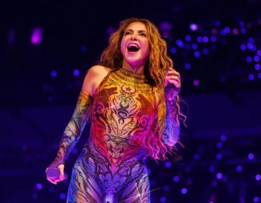 Shakira : «Θα ήθελα να σπουδάσω ιατρική»