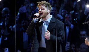 Ο Alex Warren θα είναι εμφανιστεί στα BRIT Awards 2026