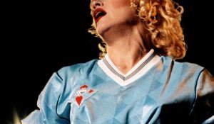 H Celta Vigo ζητά τη βοήθεια της Μαντόνα για να βρει τη φανέλα που φορούσε το 1990