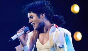 Michael Jackson: Μεταφέρεται η κυκλοφορία της ταινίας για τη ζωή του 
