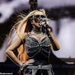 Η Christina Aguilera αναβιώνει το εμβληματικό της look από το Dirrty