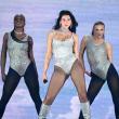H Dua Lipa είναι η πρώτη γυναίκα καλλιτέχνης με δύο άλμπουμ με 14 δισεκατομμύρια streams