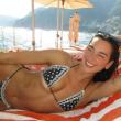 Η Dua Lipa κάνει διακοπές στην Ιταλία με τον αρραβωνιαστικό της