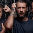 ''Κάποιος να με προσέχει''