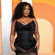 Η Lizzo έδειξε τις αλλαγές στο σώμα της μετά την απώλεια κιλών