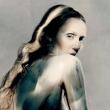 Η Miley Cyrus ποζάρει φορώντας μόνο body paint για την καμπάνια της Maison Margiela